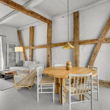 Lejlighed 1 Bedroom Stunning In