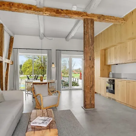 1 Bedroom Stunning In Lejlighed Nordenbro Vesteregn